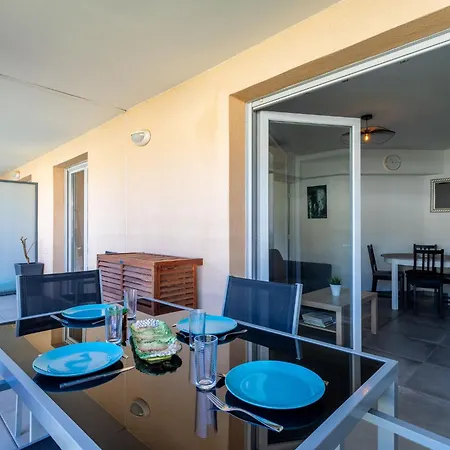 Apartment Le Jardin Du Loderi-2 By Interhome Bormes-les-Mimosas