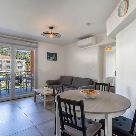 Apartment Le Jardin Du Loderi-2 By Interhome Bormes-les-Mimosas